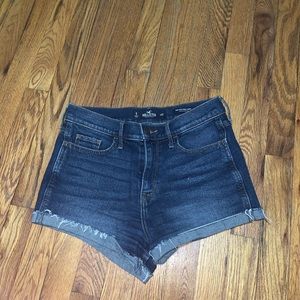 Hollister classic denim high rise short shorts 🦋